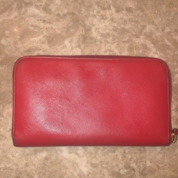 Prada Red Large Saffiano Leather Zip Around Wallet - Picture 3 of 10
